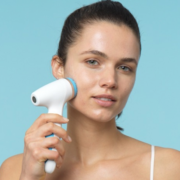 ageLOC LumiSpa iO Blue + Activating Cleanser
