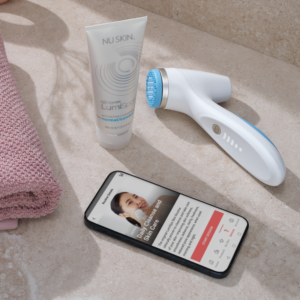 ageLOC LumiSpa iO Blue + Activating Cleanser